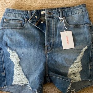 Good American Bombshell Short